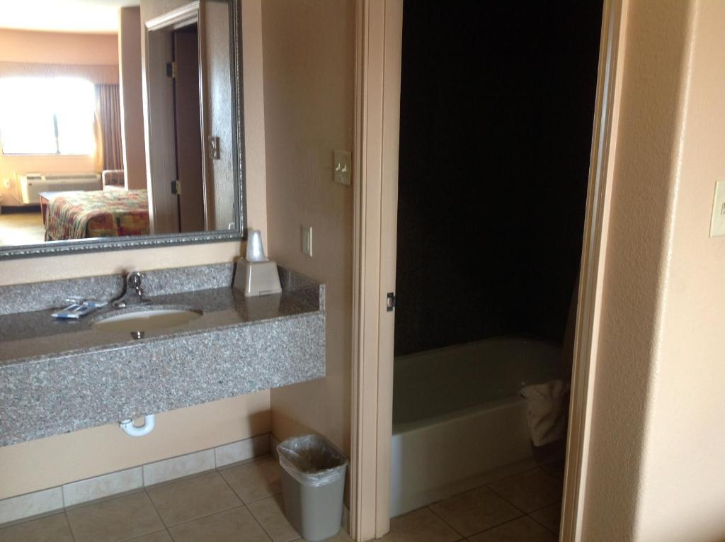 Budgetel Inn And Suites Hearne Bilik gambar