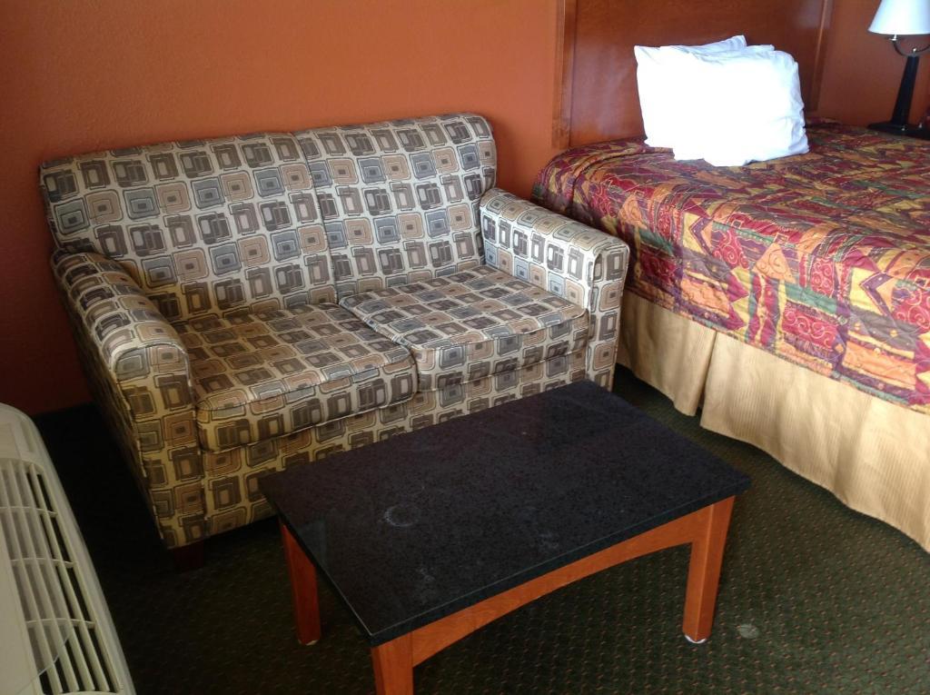 Budgetel Inn And Suites Hearne Bilik gambar